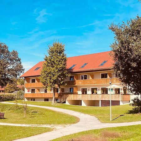 Chalet An Der Brunnader - Ihr Perfekter Rueckzugsort In Der Bayerischen Toskana Bad Birnbach Luaran gambar