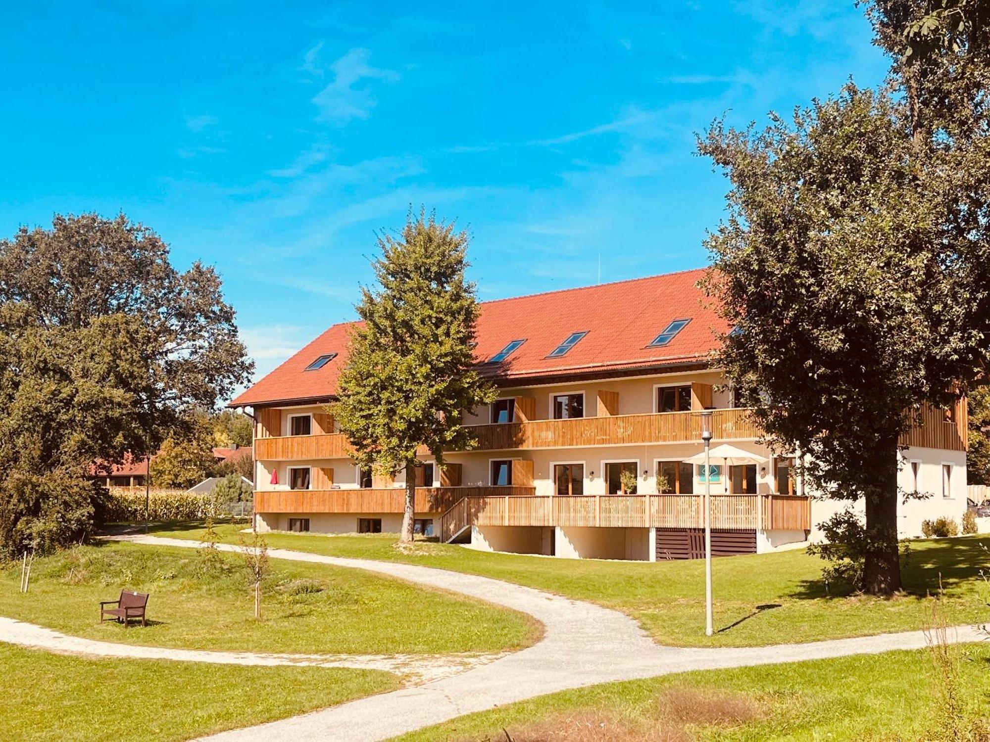 Chalet An Der Brunnader - Ihr Perfekter Rueckzugsort In Der Bayerischen Toskana Bad Birnbach Luaran gambar